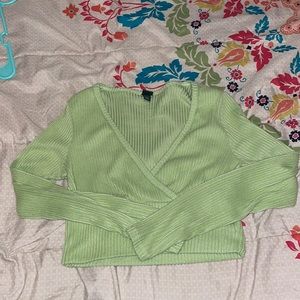 Beautiful green vneck sweater